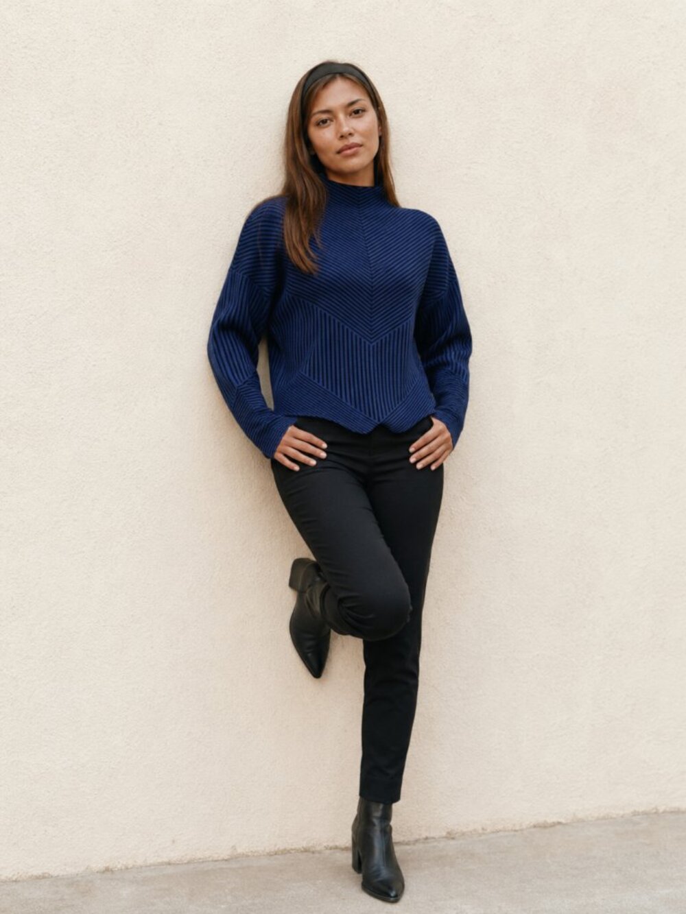 Cynthia Rowley Blue Black Striped Sweater Mock  Neck L EUC
